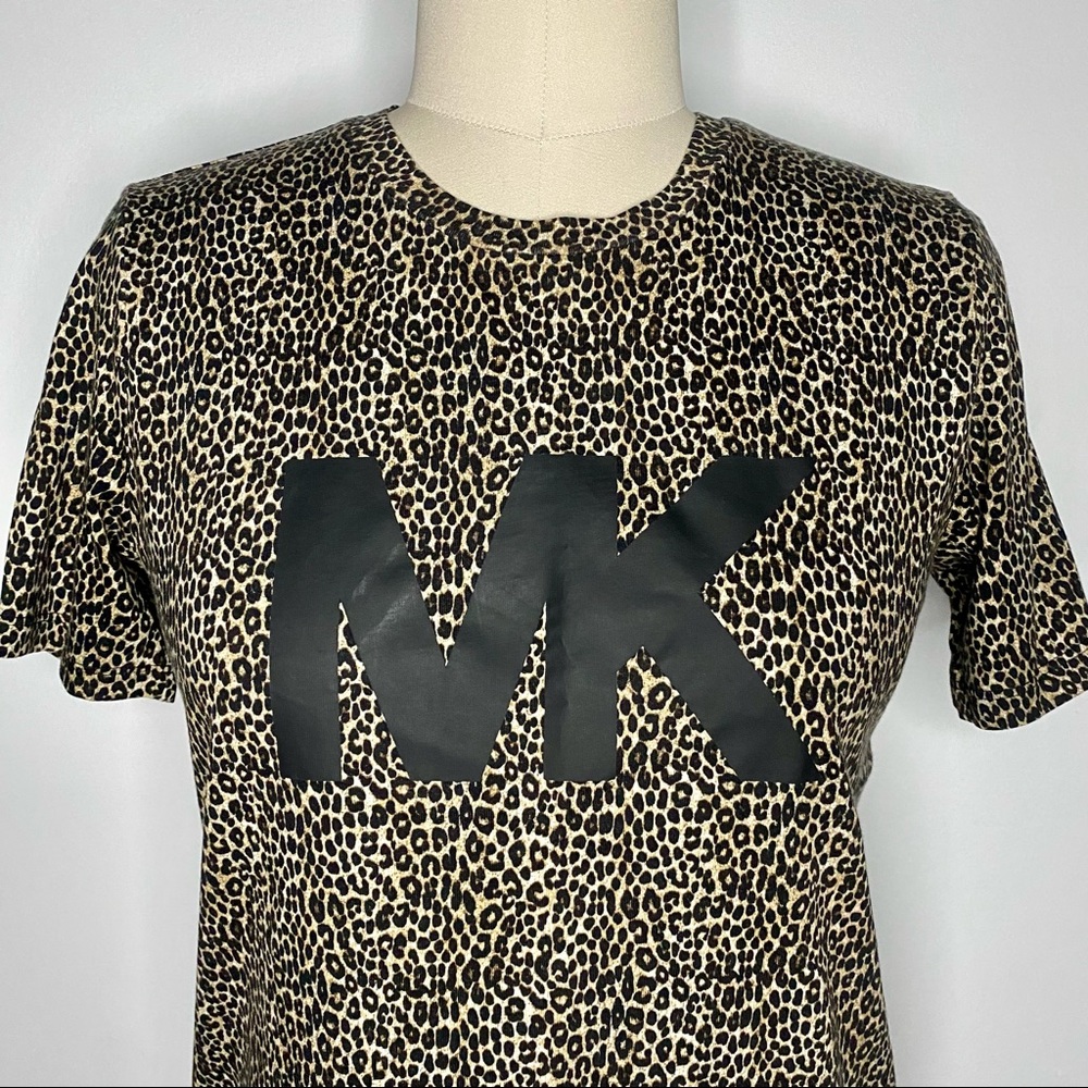 LIKE NEW! Michael Kors MK Logo Leopard Tee